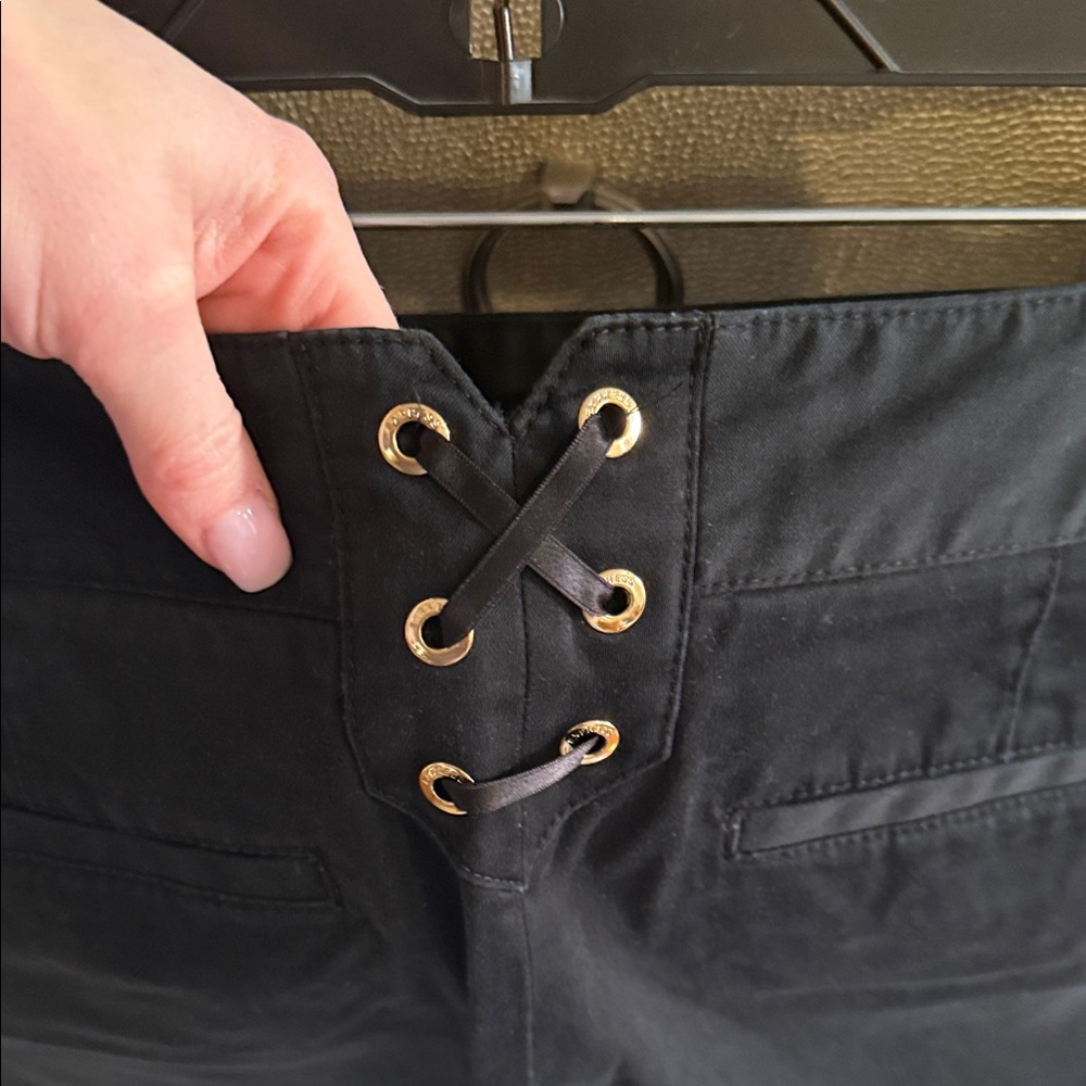 Classic Black Women's Shorts - Picture 3 of 3